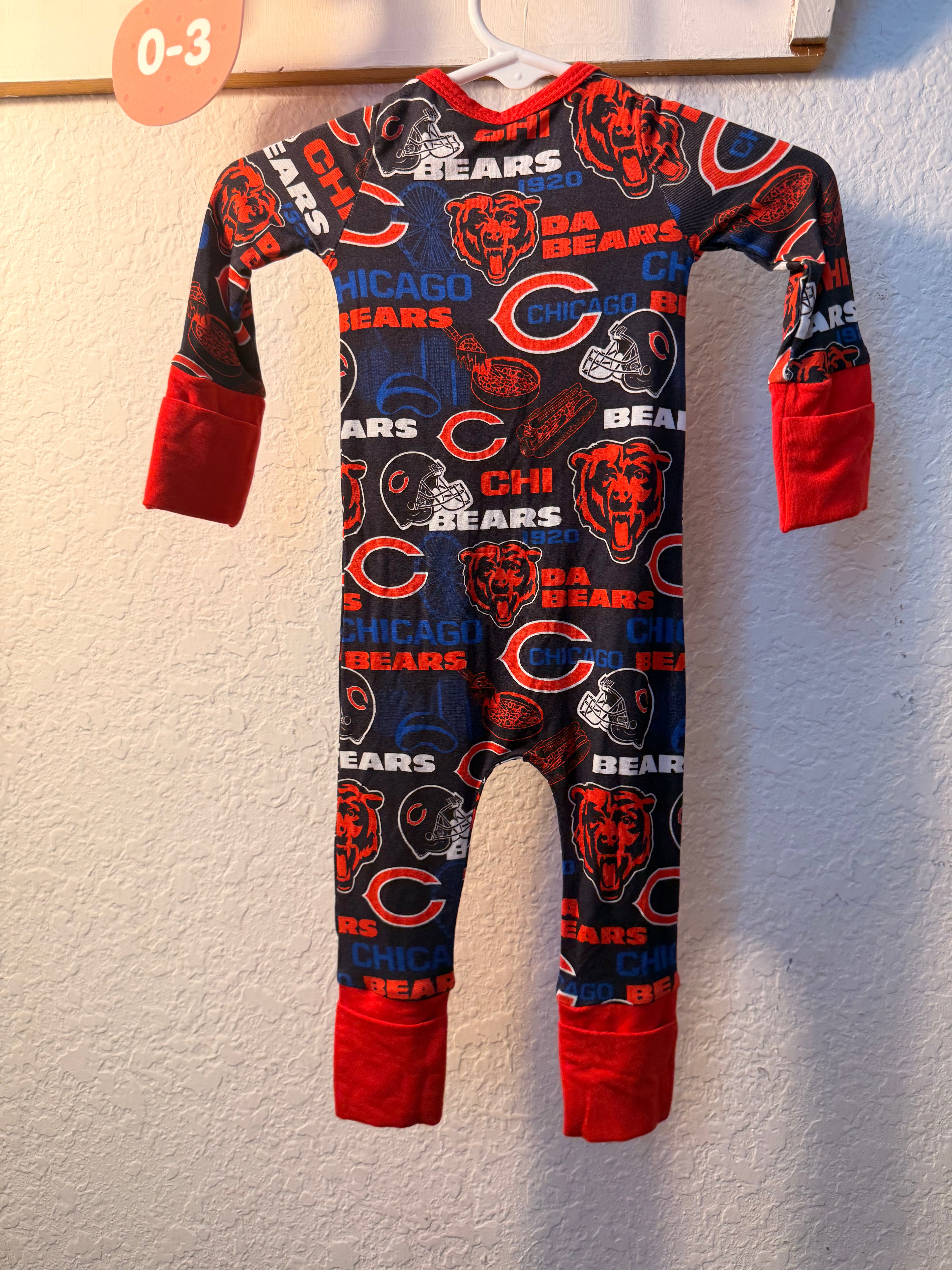 Chicago Bears Bamboo Convertible Zippy – 0-3 Months (NWT)