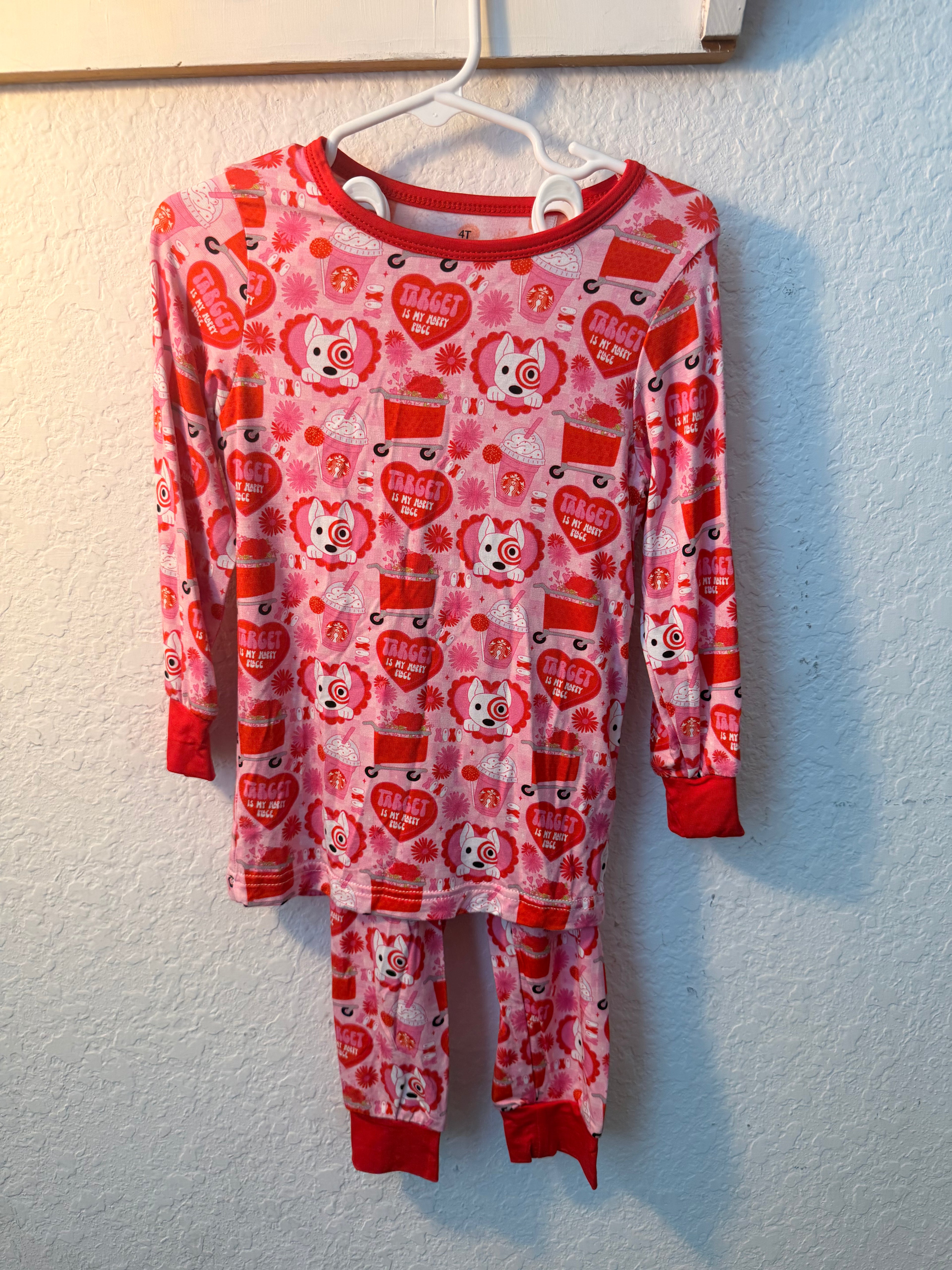 Target Is My Happy Place” Bamboo Long Sleeve & Pants Set – 4T ❤️🎯✨