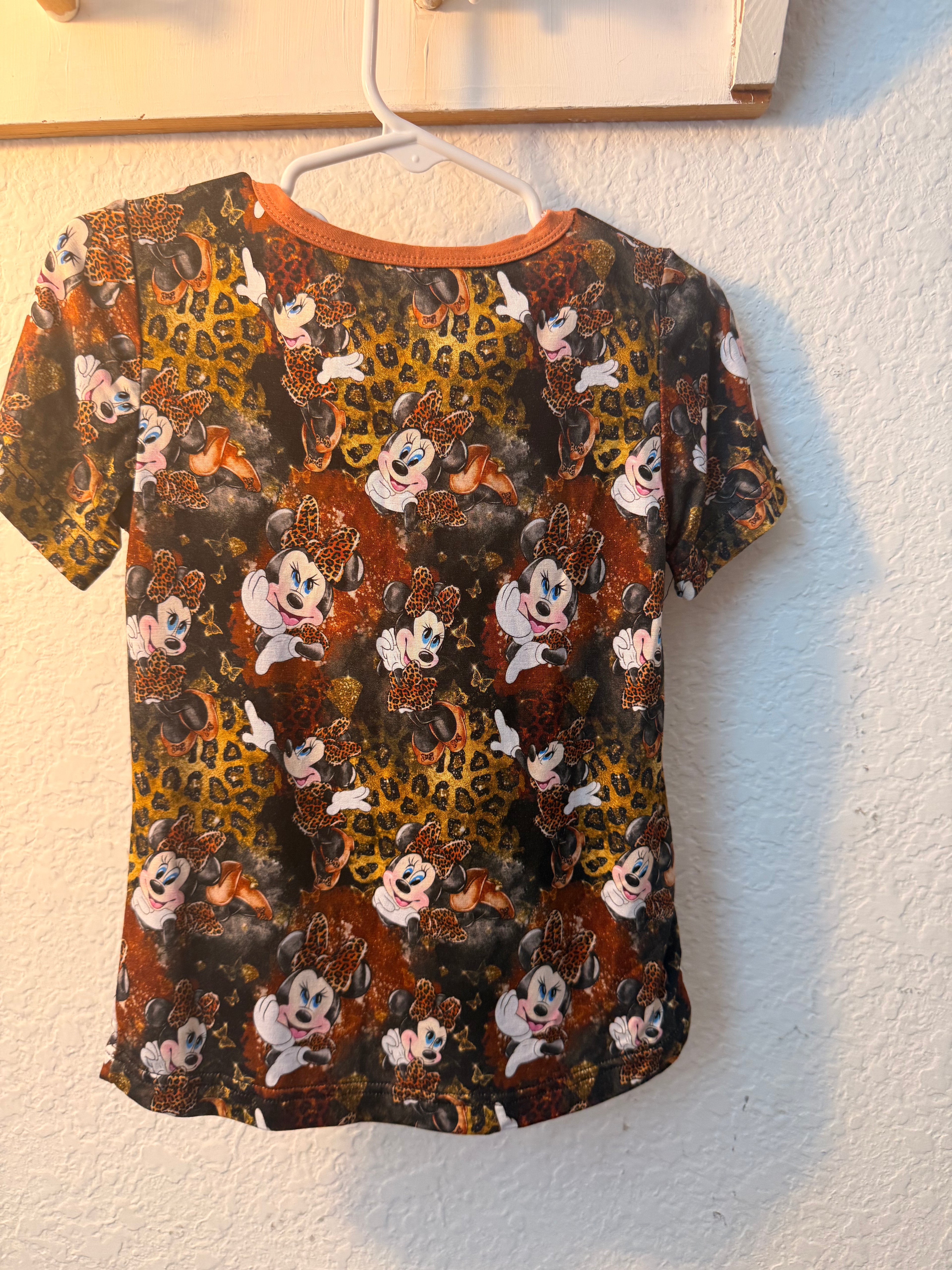 Minnie Mouse Cheetah Bamboo Shirt & Short Set – 4T 🎀🐭✨
